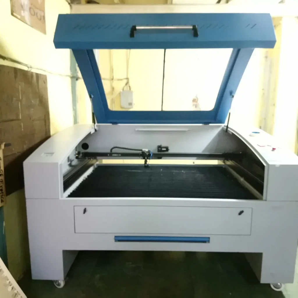 4x3 Laser Cutting Machine